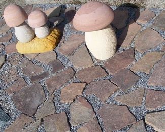 810PP-Porphyr-Polygonalplatten_im Splittbett.jpg