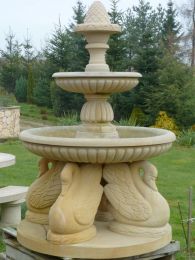 778BRT-Warthauer_Sandstein-Schwanen_Brunnen.jpg