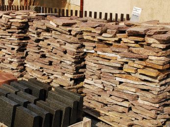 810PP-Polygonalplatten_Porphyr.jpg