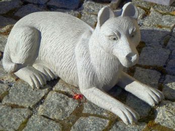 THUND1-654-Padang-Hund_17x20x40cm.jpg