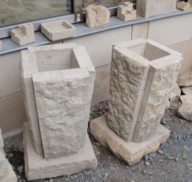 777-Sandstein-Pflanzkuebel_hoch.jpg
