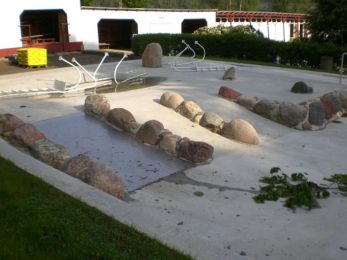 Findlinge_ueberschliffen-Freibad Wehrsdorf.jpg